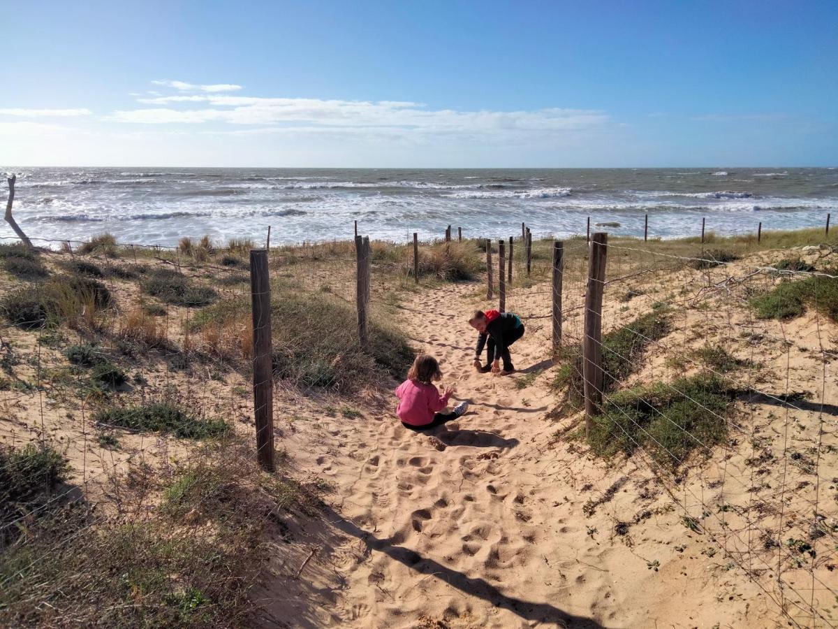 Les Pieds Dans L'Eau Acces Direct A La Plage La Cotinière Zewnętrze zdjęcie